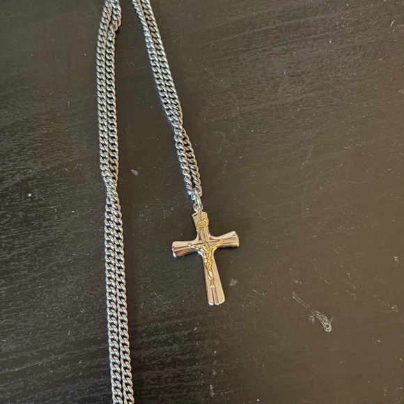 SILVER AND GOLD CROSS PENDANT NECKLACE - Picture 2 of 2